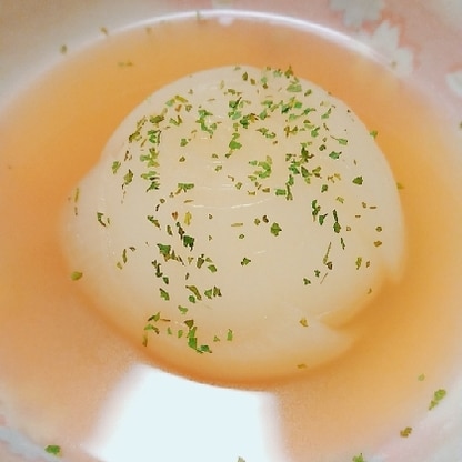 一度作ってみたかった丸ごと玉ねぎスープ！
玉ねぎの旨味が凝縮されていてとても美味しかったです(*^^*)